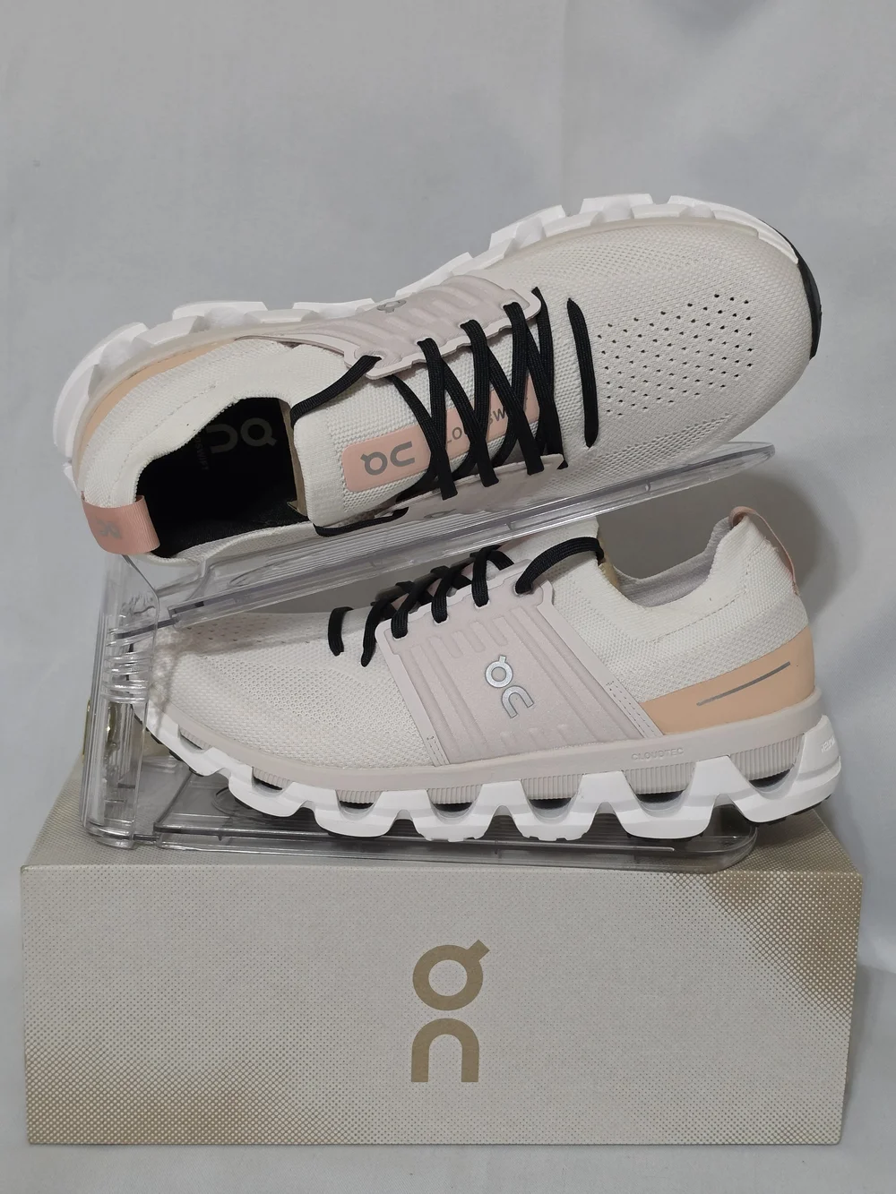 ON Cloudswift 3 'Ivory Rose' Running Shoes US Women Size 11 (NWOT)